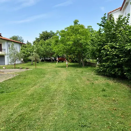 Апартаменты Garden *