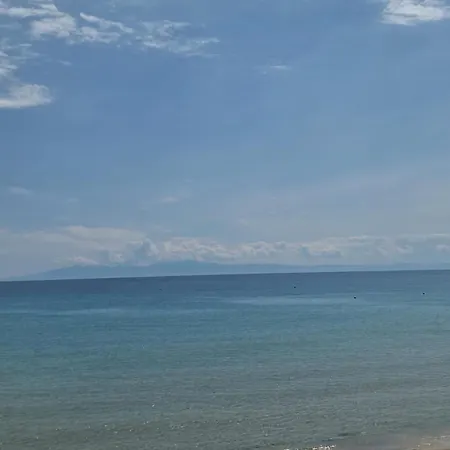 Apartman Garden Poszídi